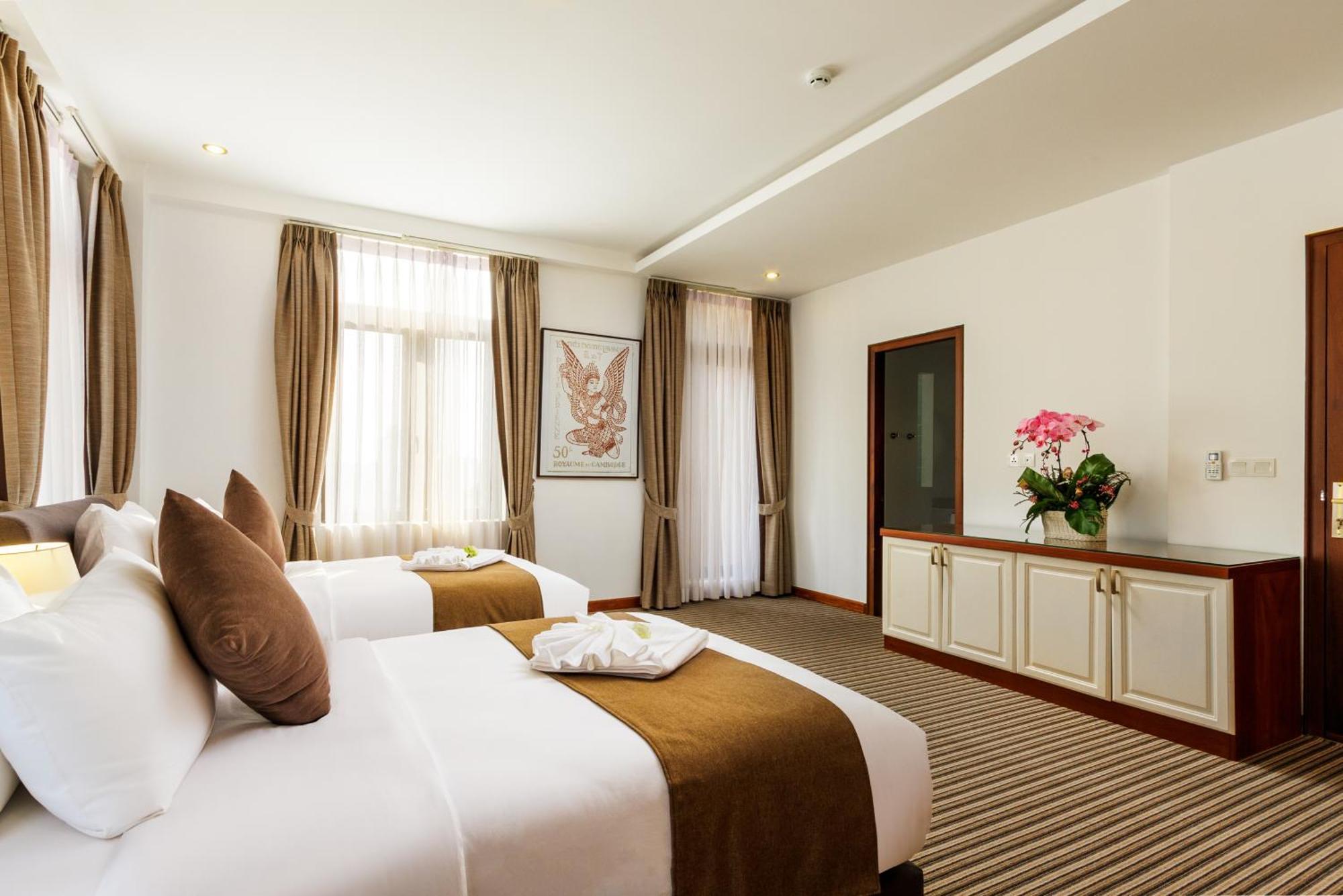 Jaya Suites Hotel Phnom Penh Dış mekan fotoğraf