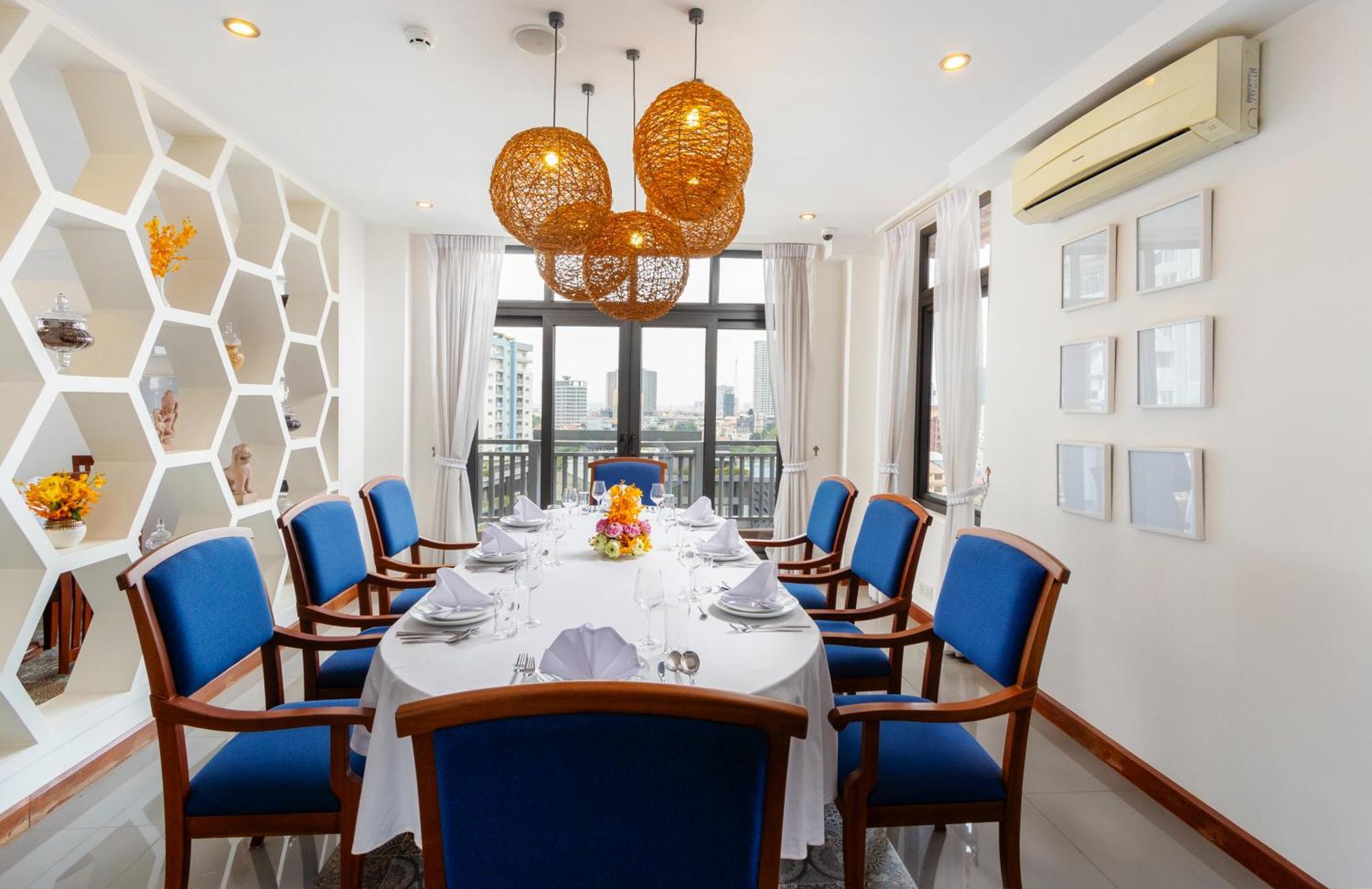 Jaya Suites Hotel Phnom Penh Dış mekan fotoğraf