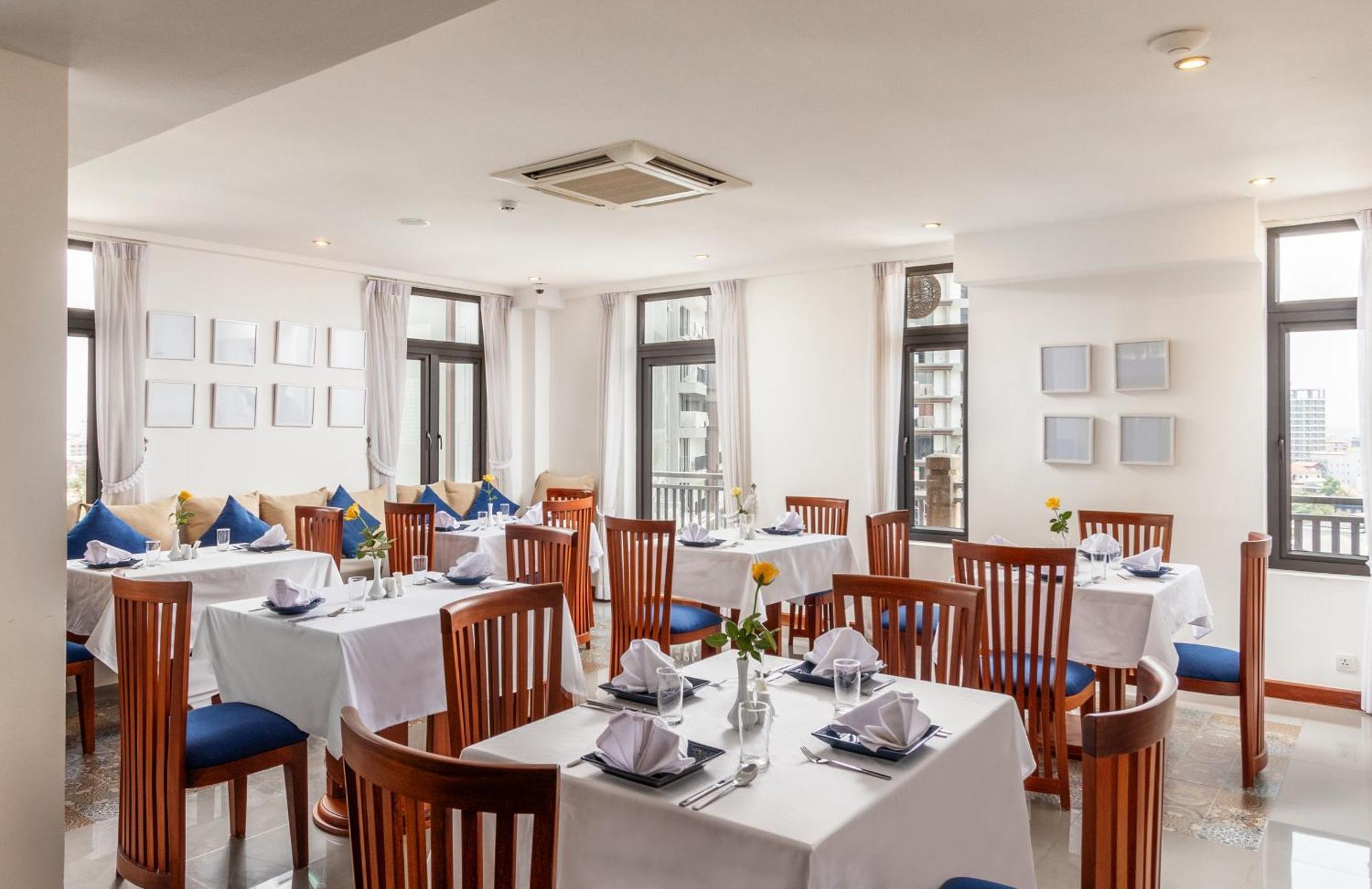 Jaya Suites Hotel Phnom Penh Dış mekan fotoğraf