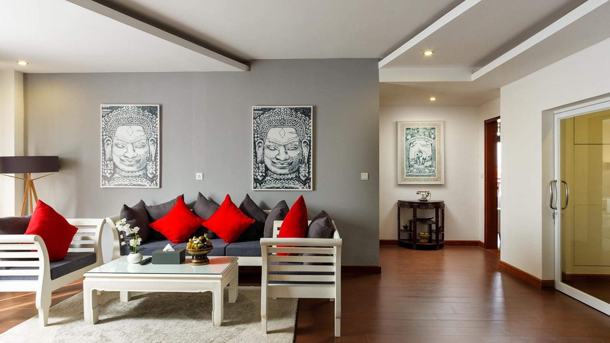 Jaya Suites Hotel Phnom Penh Dış mekan fotoğraf