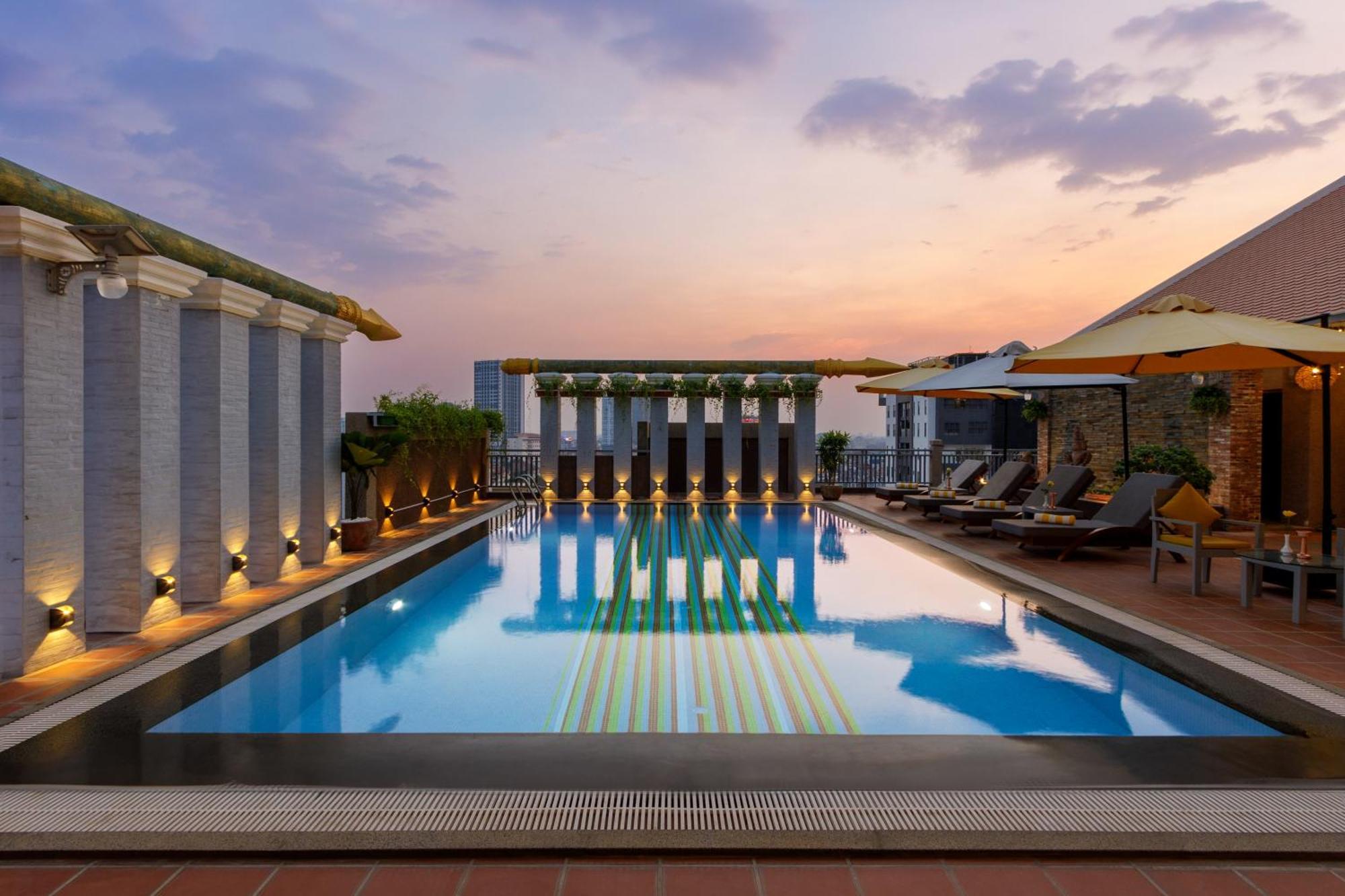 Jaya Suites Hotel Phnom Penh Dış mekan fotoğraf