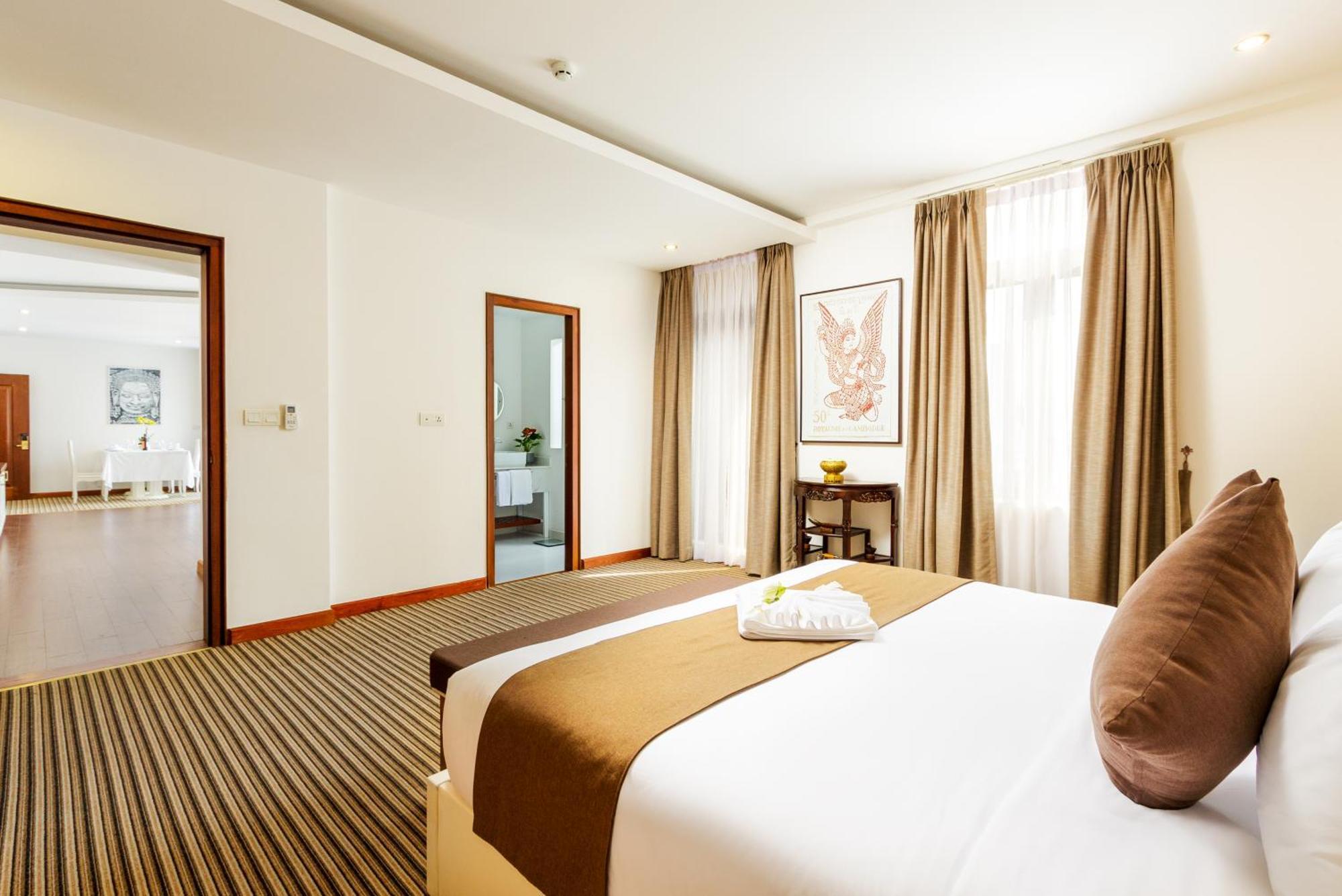 Jaya Suites Hotel Phnom Penh Dış mekan fotoğraf