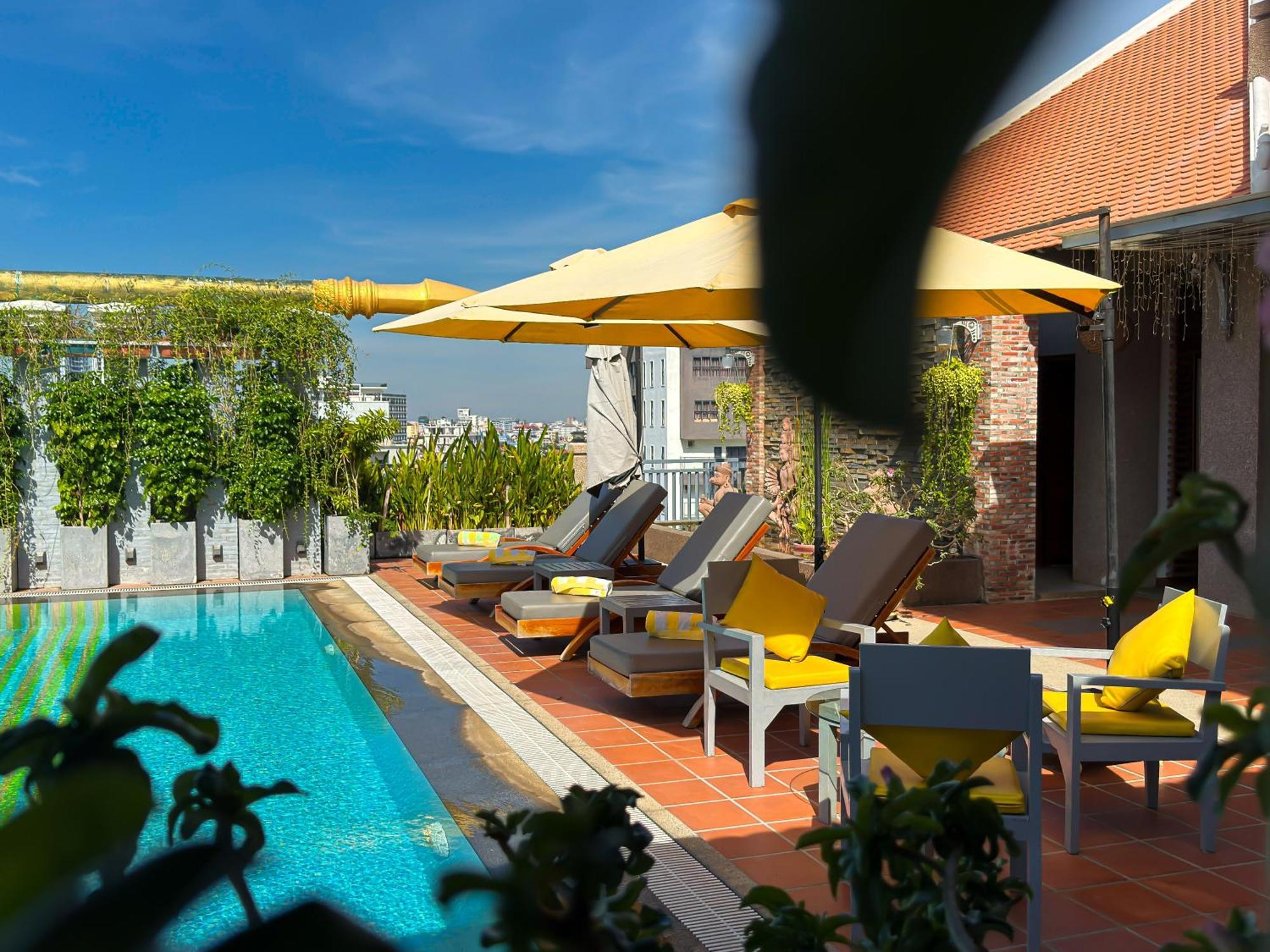 Jaya Suites Hotel Phnom Penh Dış mekan fotoğraf